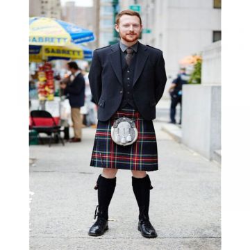 Black Stewart Tartan Argyll Kilt Outfit